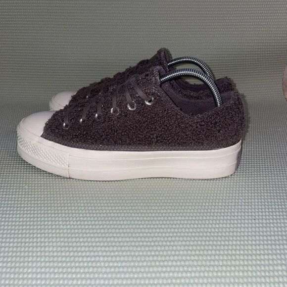Converse Chuck Taylor All Star Platform Low Sherpa Violet Ore' Womens Size 9.5 - Picture 3 of 9